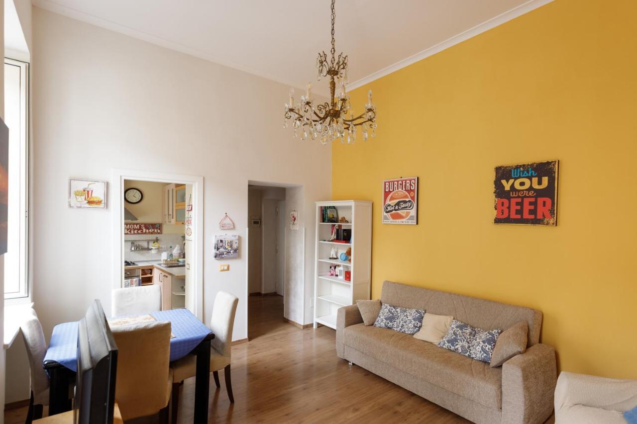 Duomo 77 - In The Heart Of The Historical Center By Elite Villas Napoli Exterior foto